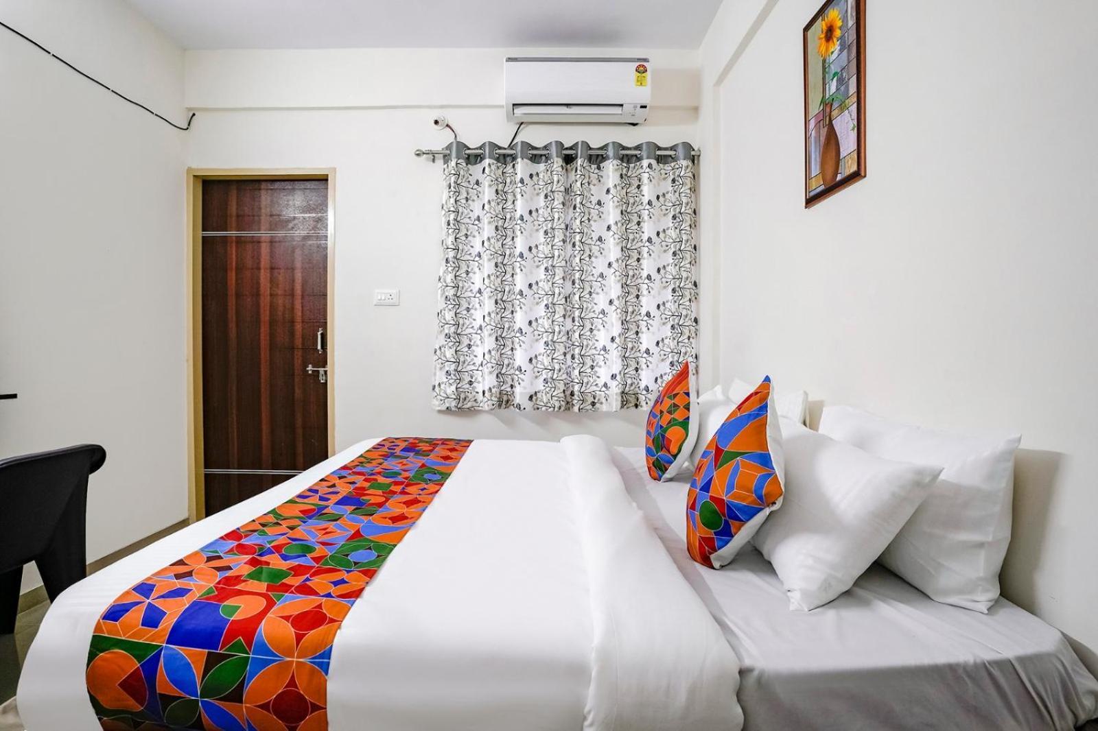 Hotel Comfort Caves Nashik Εξωτερικό φωτογραφία