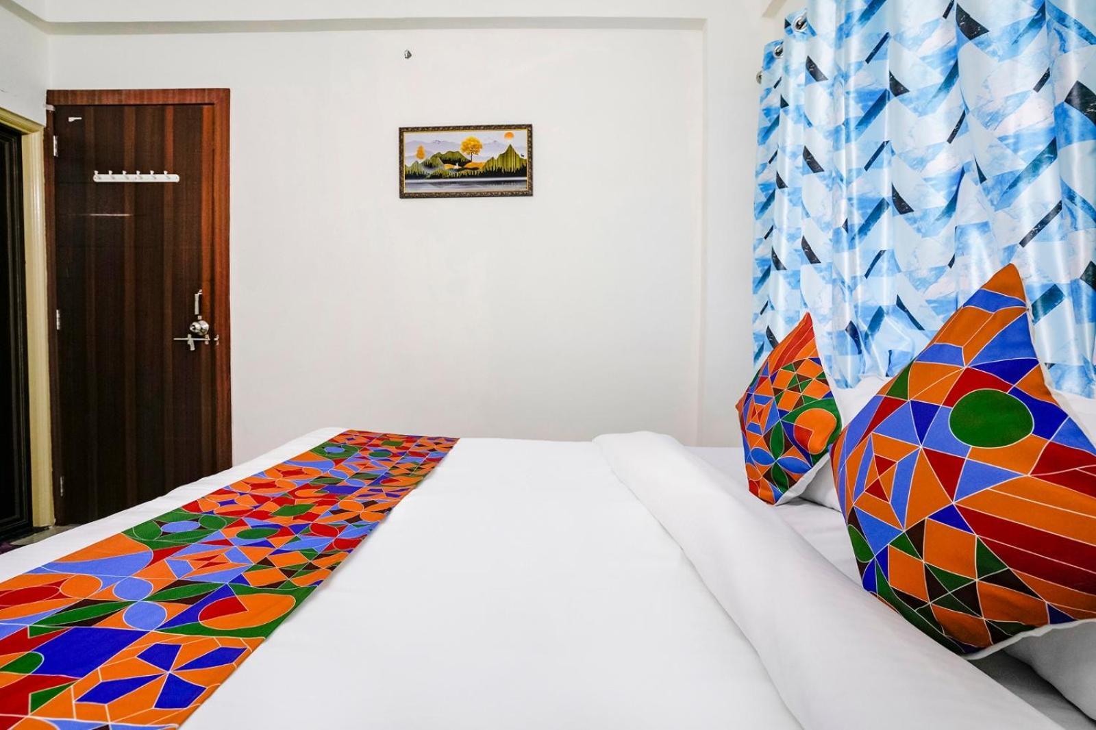 Hotel Comfort Caves Nashik Εξωτερικό φωτογραφία