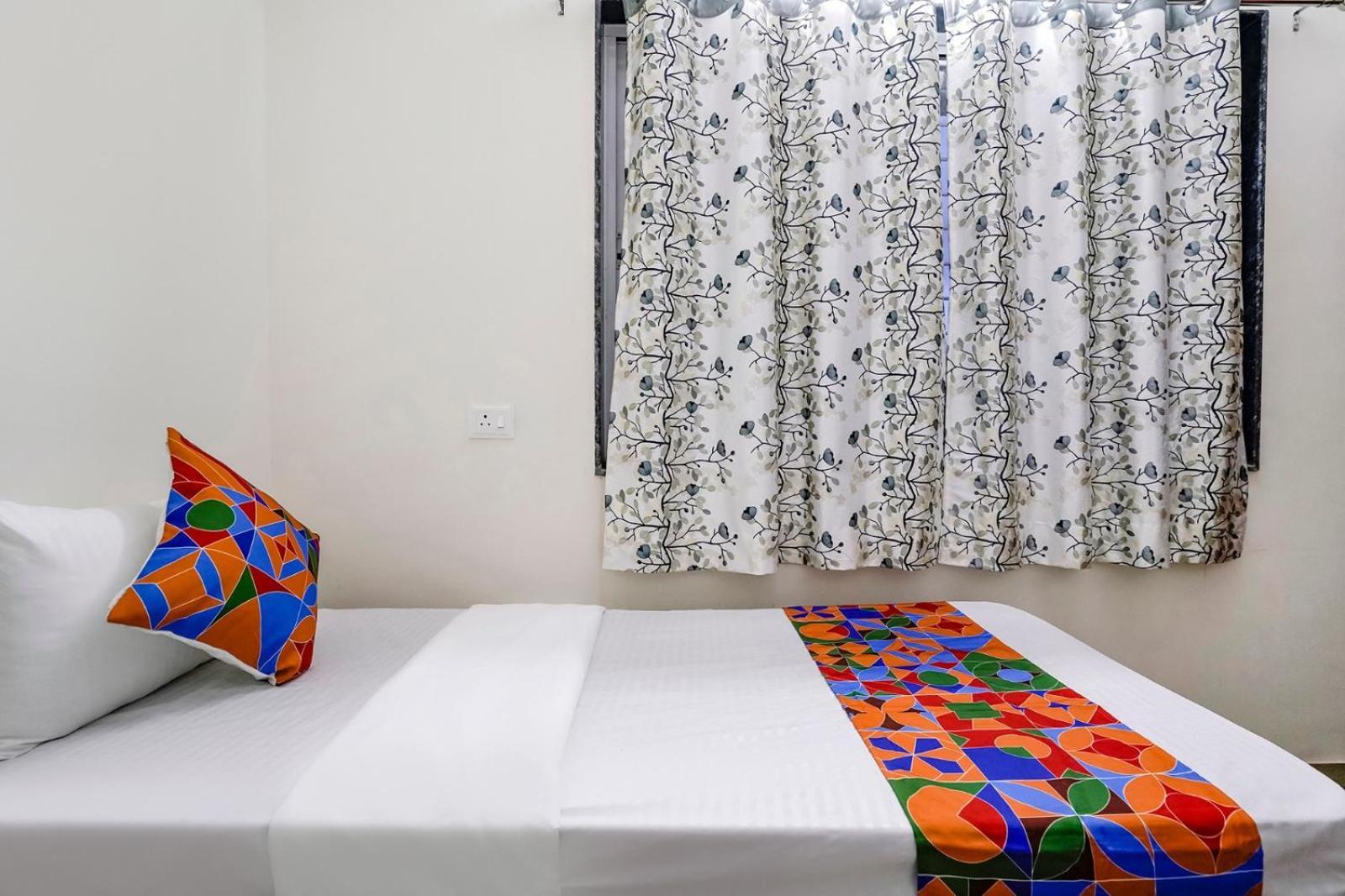 Hotel Comfort Caves Nashik Εξωτερικό φωτογραφία