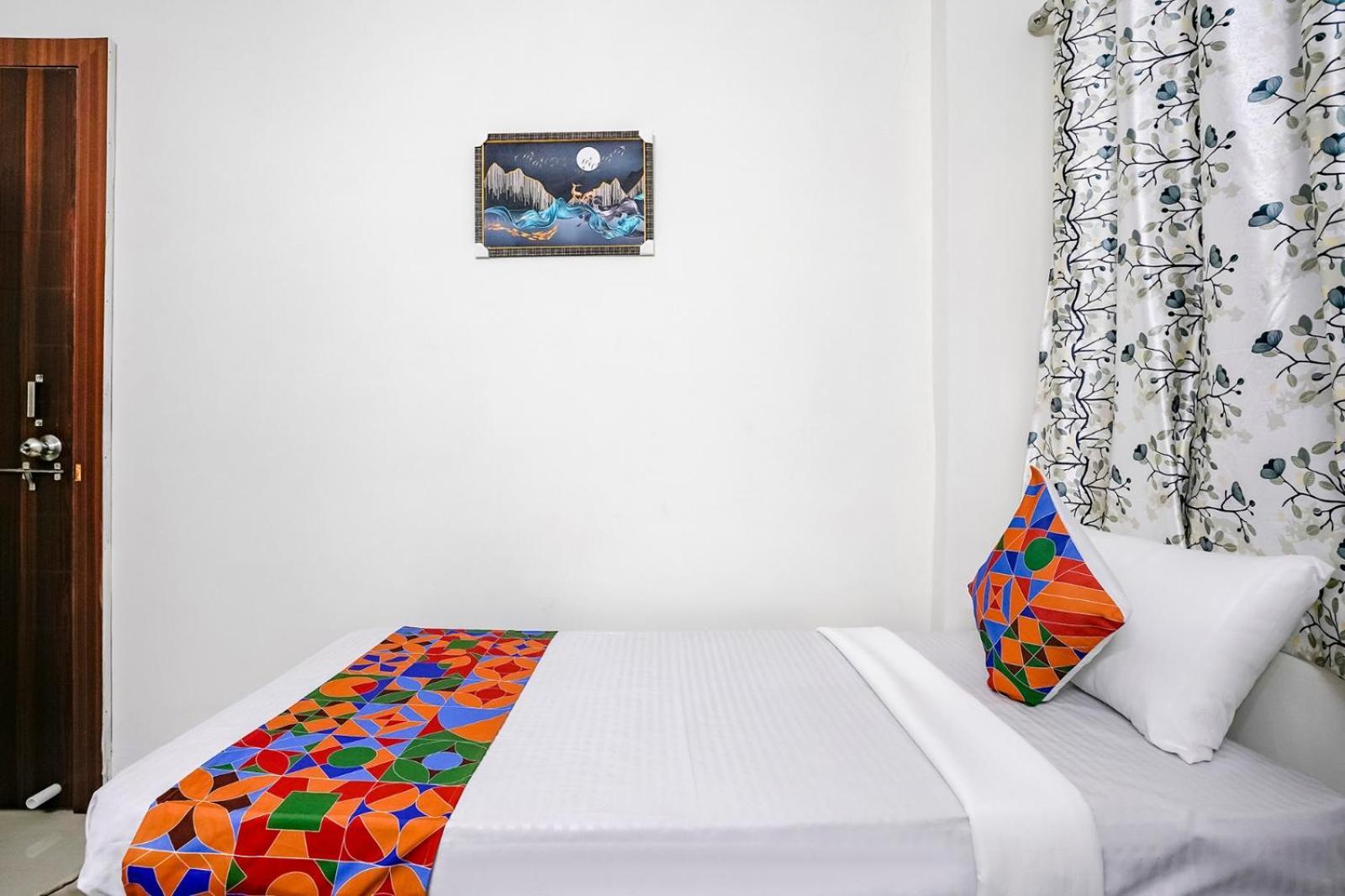Hotel Comfort Caves Nashik Εξωτερικό φωτογραφία